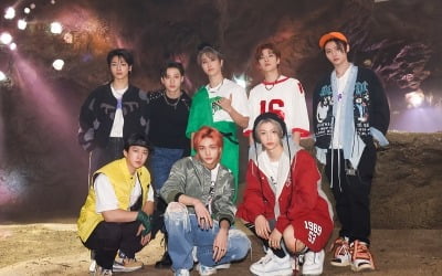 Stray Kids, 3rd official fan meeting face-to-face concert sold out on both days