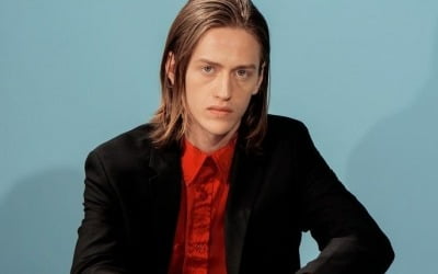 'Suspicion of sexual assault of a minor' Male actor, Geuk-gu wife "False rumors... My family was stolen"