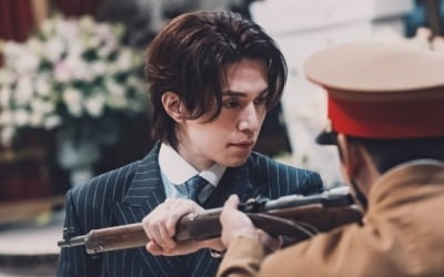 End of D-DAY 'The Tale of a Nine Tailed Fox 1938' Lee Dong-wook and Ha Do-kwon's final game "Fierce brain fight"