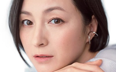 'Infidelity Scandal' Instead of my wife Ryoko Hirosue, my husband apologized "I'm sorry for disturbing you"