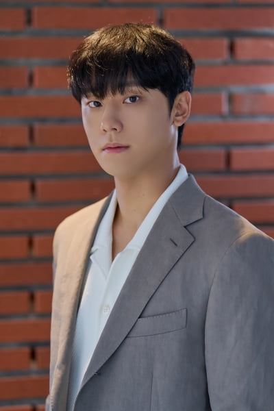 Lee Do-hyun, who is about to enlist, "The members of 'The Glory', such as Song Hye-kyo and Lim Ji-yeon, said they would come to visit"