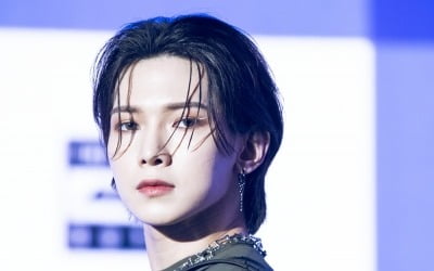 ATEEZ Female Award "MV for new song 'Bouncy', motorcycle delivery scene is 'foot acting'"