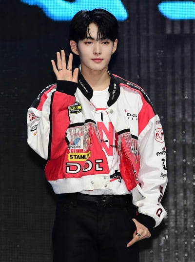 'Astro's little brother' Lunate, "My role models are BTS, EXO, and Astro"