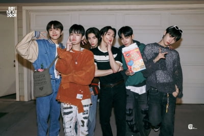 'Hive Rookie' Boy Next Door, Little Title Activity with 'Serenade'