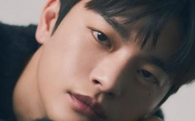 Seo In-guk to start his first Asian fan meeting tour in Manila on August 12
