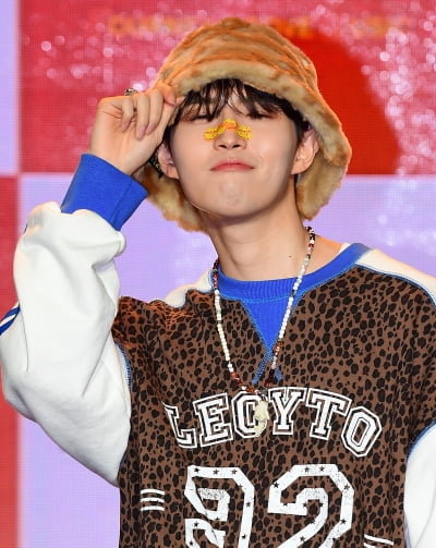 Kim Jae-hwan, giving up alcohol and food, 'dog gain'... Instead of 'Sleeping Ballad', 'Brilliant Funky'