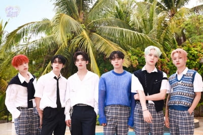 'Comeback D-7' WEi, refreshing visuals resembling summer... 6th mini album concept photo released