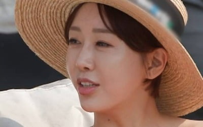 Han Young even overdosed six letters for Park, who is 8 years younger than him... "Like a moth" Explosion