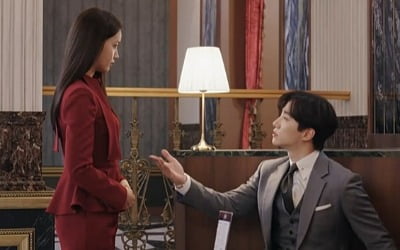 Lee Jun-ho hugs in the rain after asking Im Yoon-ah on a date... 'King the Land' 9.6% ratings ↑
