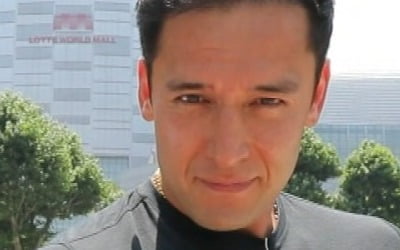 Engaged Julien Kang "recently bought a house with 7 rooms and 4 bathrooms"