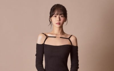 'Celebrity' Park Kyu-young "The one-top lead role was burdensome, but it felt good"