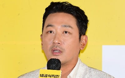 'Unofficial Operation' Ha Jung-woo, "Filming in Morocco... I almost got bitten by wild dogs that are getting more and more ferocious"