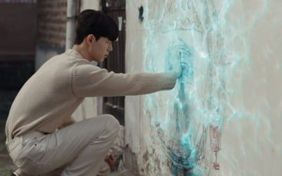 "The murder in the novel is in reality"... Jungwoo, Bae Hyeonseong saved an abused child