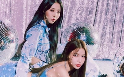 'Solar X Moonbyul Unit' Mamamoo+, comeback in August... summer comeback war