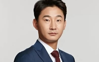 'Hit-and-run criminal' Lee Chun-soo decides to donate the entire reward... An old saying about trouble in football