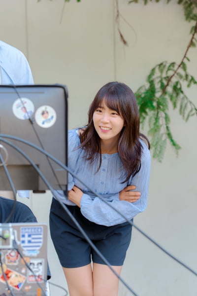Han Seung-yeon, panic disorder + power housewife... Melt into 'between'