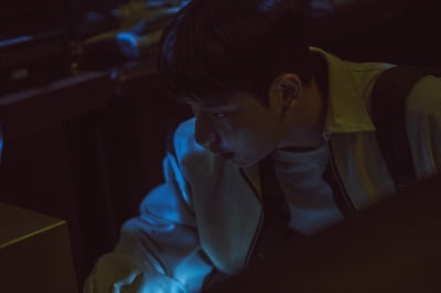 Cha Yoo-jin, a runaway teenager, creates tension in 'Criminal Record 2'