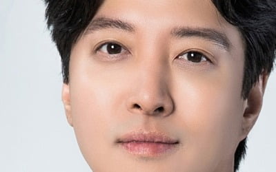 Lee Dong-gun "I learned social media through 'Celebrity', I don't have the confidence to show myself..."