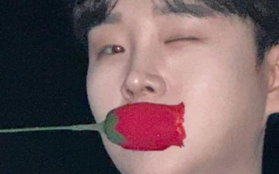 Song Min-joon, a male trot singer with a refreshing charm like a watermelon, 'No. 1'