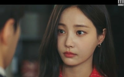 Yeonwoo, the core of the second act of 'Numbers'... a clear presence