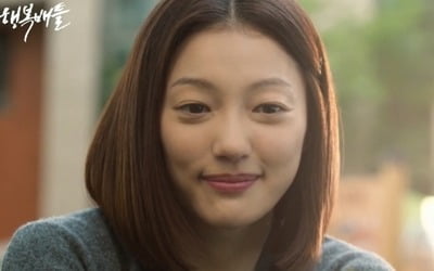 Lee El, who was kidnapped by Lee Gyu-han, took on the role of Park Hyo-joo's two daughters who died