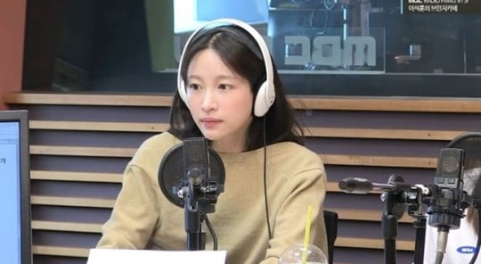 흥행작 없는 하니 "연기한지 5년, 슬럼프 왔다…1시간씩 명상" ('브런치카페')