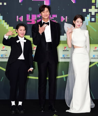 [공식] KBS "'가요대축제' 韓·日 동시개최? 확정된 바 없다"