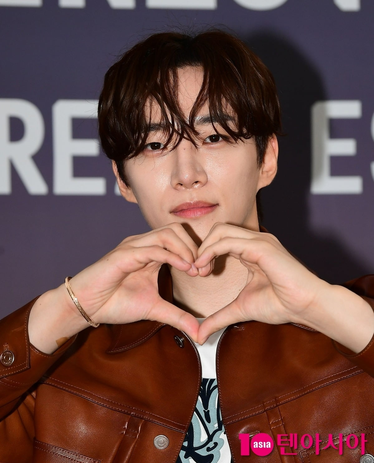 Was that voice Lee Junho? 'My Dearest' Namgoong Min shot in support