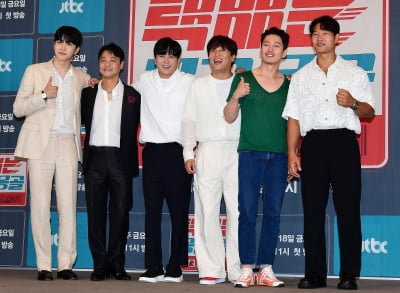 [TEN포토] 강훈-홍경인-홍경민-차태현-장혁-김종국 '용띠절친 이번에는 몽골이다'