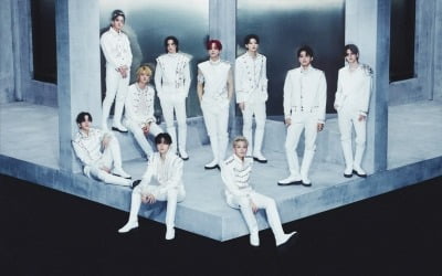 Treasure sold 1.71 million copies of their 2nd regular album and became the first million-seller.