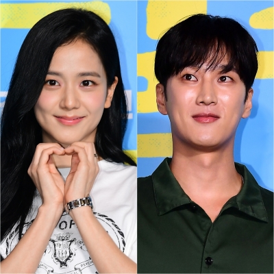 '밀수' 시사회 사랑 걸렸네…지수♥안보현, 은밀한 공개 데이트 [TEN이슈]