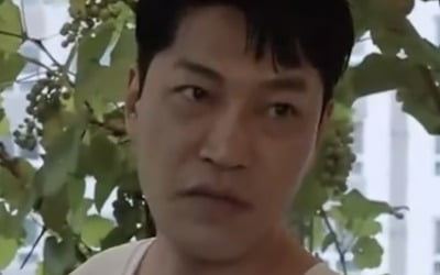 Choi Gwi-hwa "I bought land in the countryside and grew weeds for many years"