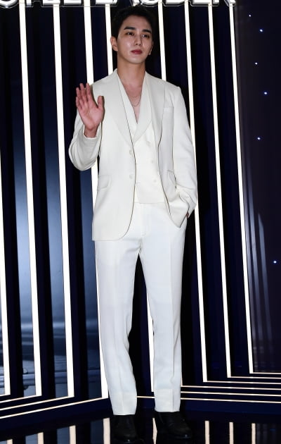 [TEN포토] 유승호 '아무나 소화못하는 화이트정장'