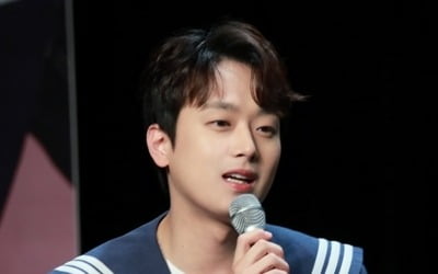 Lee Chan-won, 'Twist Go Go' showcase