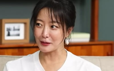 '결혼 17년차' 김희선 "술 취하면 목 깨물고 비벼…싫다는 내색한 적 없다" ('보듬TV')