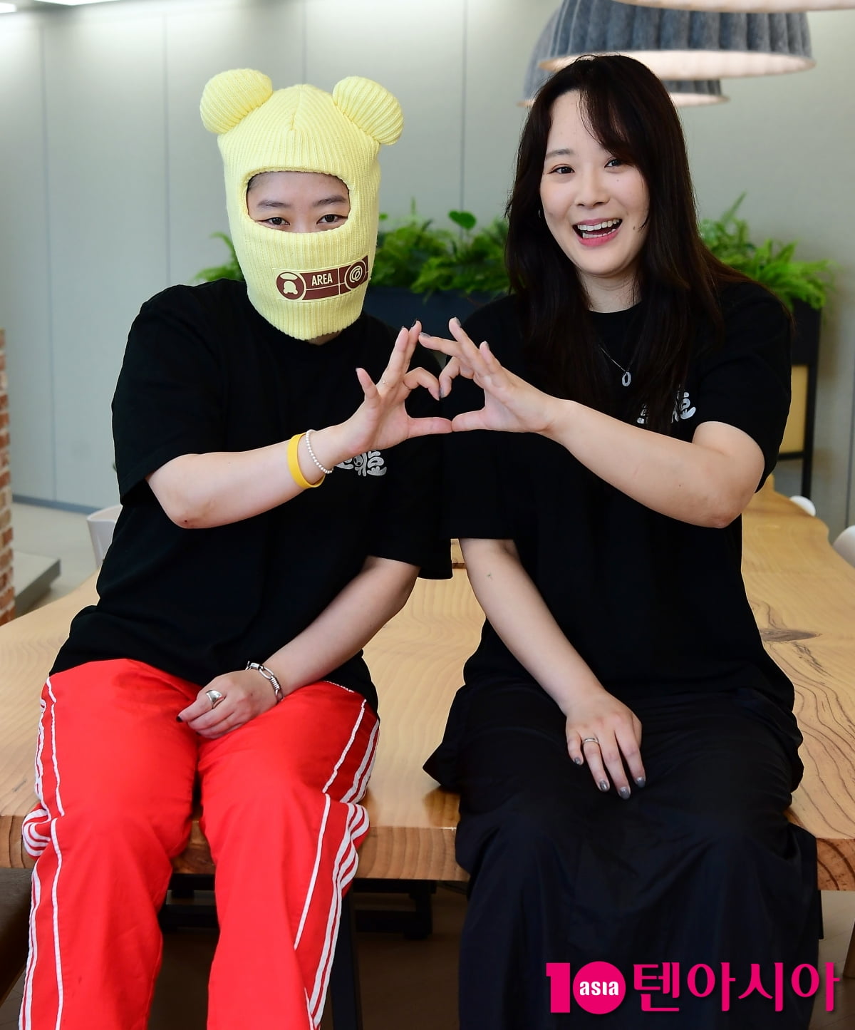 [단독] '호휘효' 제작진 "미친X들이 미친 음악을 냈네? B급 감성+욕티쉬 제대로"[인터뷰③]