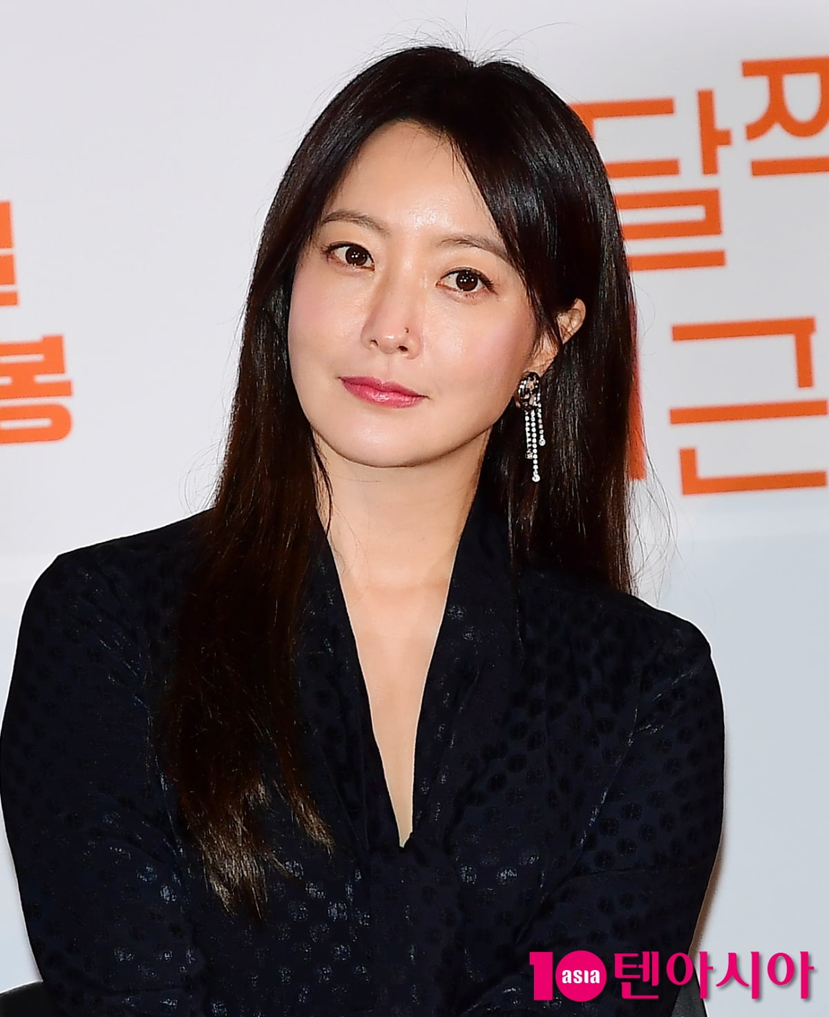 [TEN포토] 김희선 '변함없는 미모'