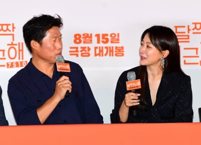[TEN포토] 유해진 "김희선과 로맨스...성인판 소나기"