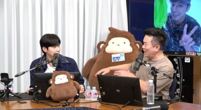 유노윤호 "기사 보고 카리나 섭외 추천해…한국 오면 밥, 선물 사줄 것" ('컬투쇼')