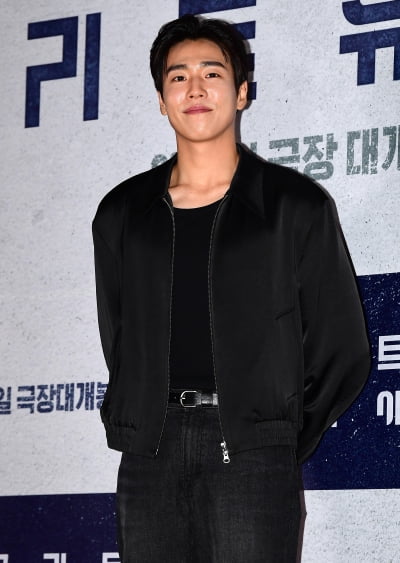 [TEN포토] 이현우 '스윗한 미소'