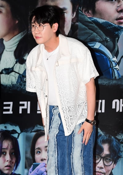 [TEN포토] 영탁 '어느쪽을 봐도 잘생김'