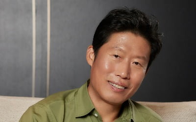 '달짝지근해' 유해진 "중년 로맨스 아닌 새콤한 사랑 이야기로 다가가길"[TEN인터뷰]