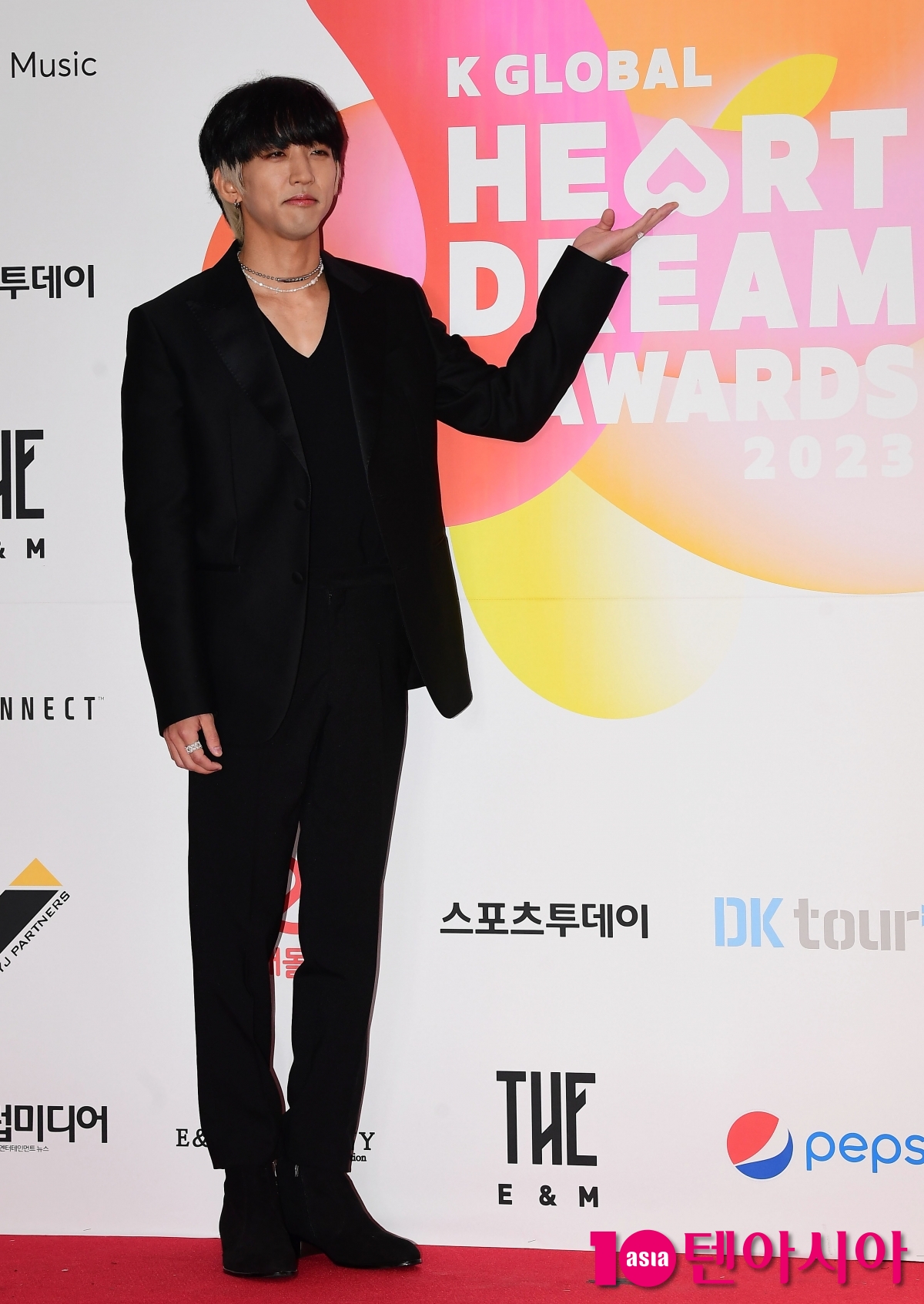 [TEN포토] 이승윤 '태풍이 와도 열일중'