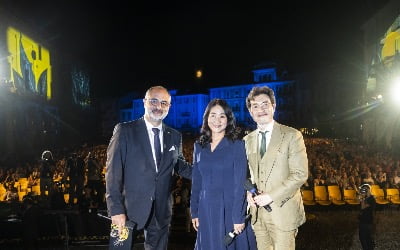 Director Ryoo Seung-wan's film 'Smugglers' was invited to the 76th Locarno International Film Festival