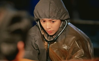 한지민, 꿈은 반려동물 전문 수의사였는데…현실과 괴리('힙하게')