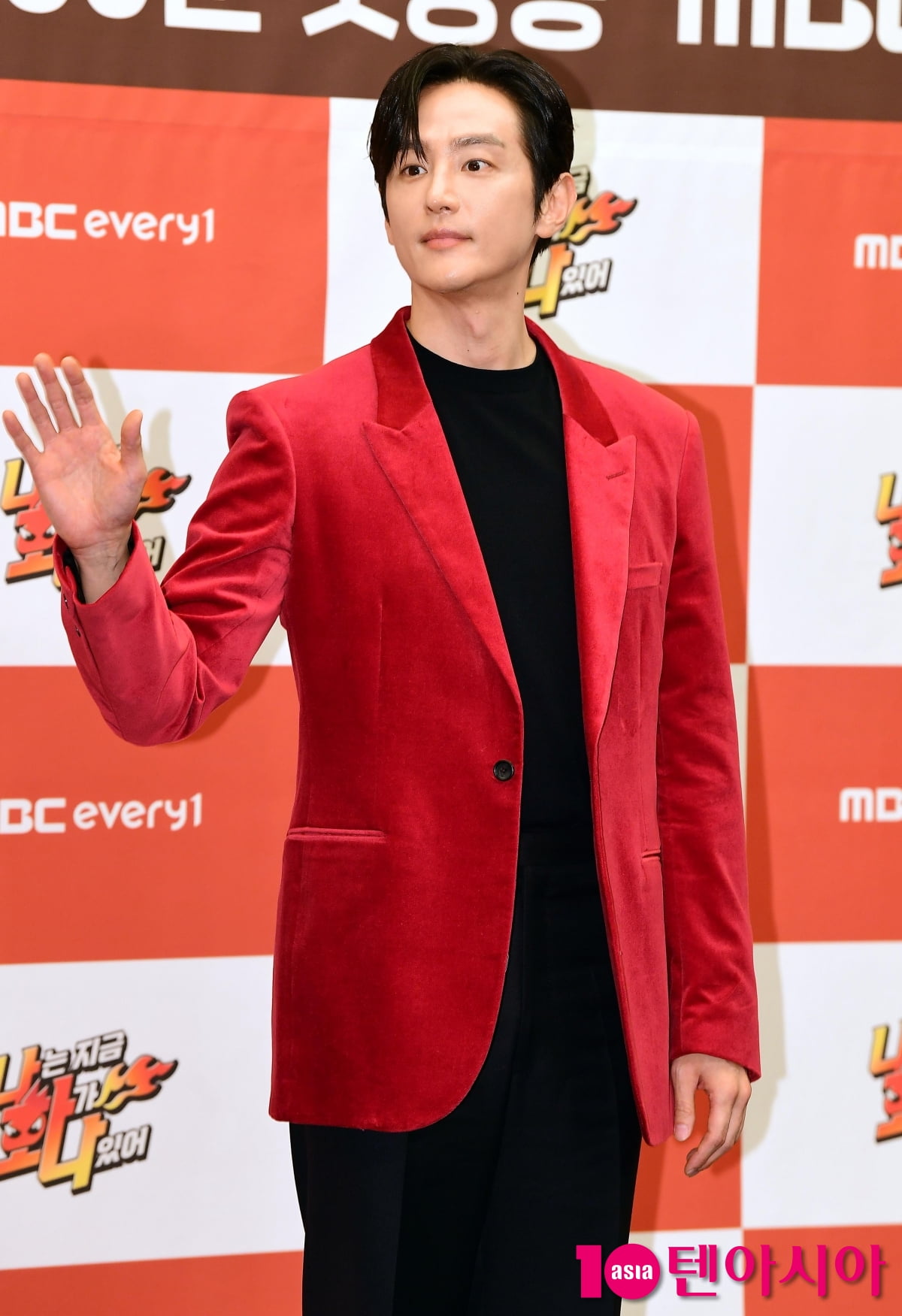 [TEN포토] 권율 '예능 첫 토크쇼 MC'