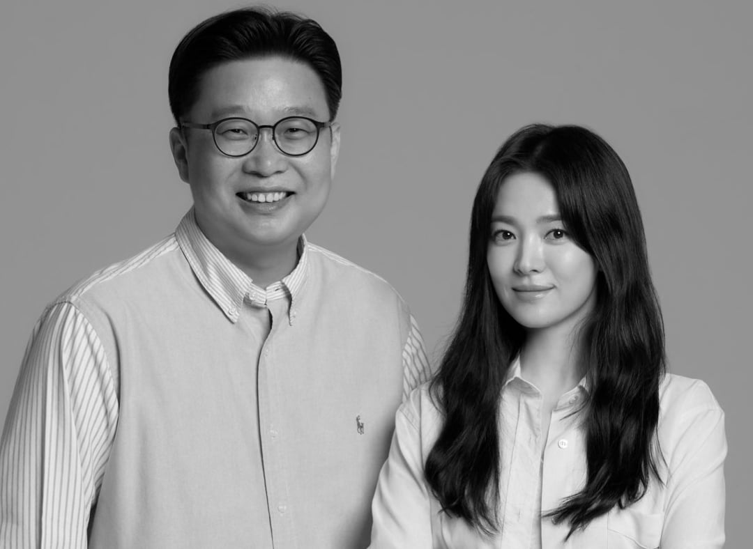 송혜교, 대상 배우의 선한 영향력…하와이 내 한국 독립운동 안내서 1만부 기증