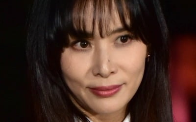 Ko So-young apologizes for uploading photos of her trip to Japan on Liberation Day
