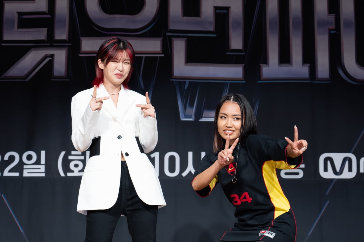 [종합] 강다니엘의 '습관적 말실수'가 더 주목받는 스우파2, 거대 스케일 의미있을까