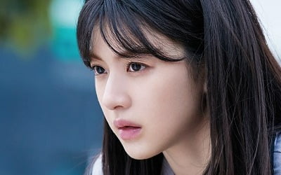 고윤정, 웹툰 찢고 등장…한효주♥조인성 아들 이정하와 만든 청춘 로맨스('무빙')